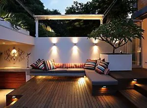 come-illuminare-un-terrazzo-o-un-balcone-con-stile