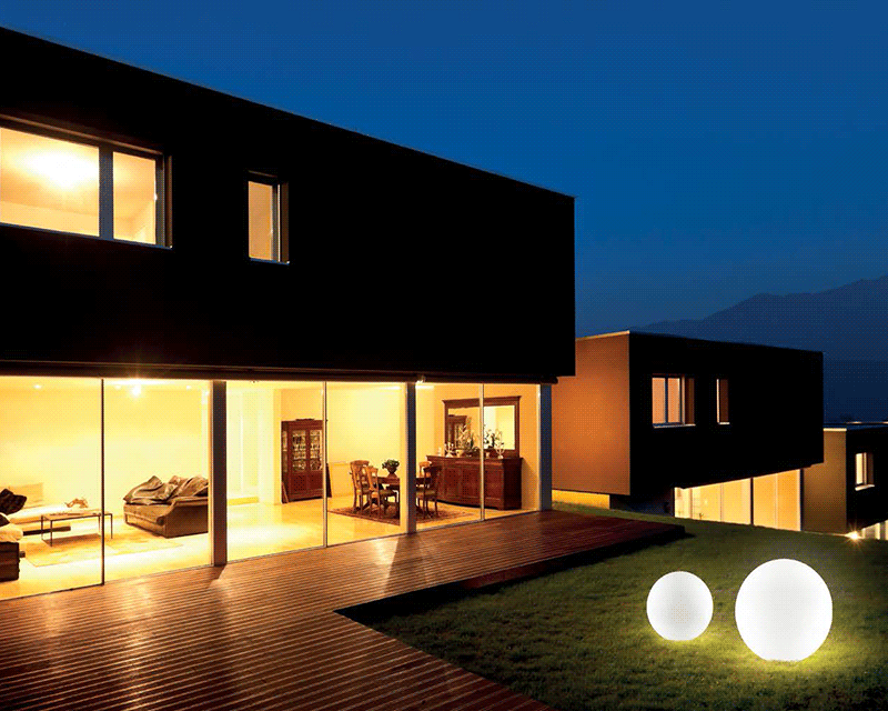 sole-ideal-lux-lampada-da-terra-per-esterni