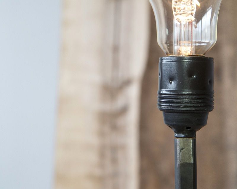 basica-piantana-ferro-dimmer-led-renzo-serafini