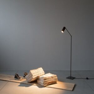 Lettura Renzo Serafini Lampada Da Terra Stile Industriale