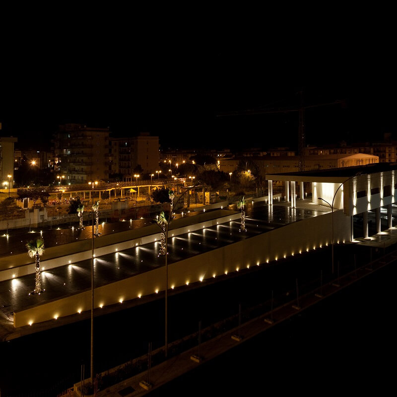 Beret R I-Led Linea Light Faretto Led calpestabile ambiente