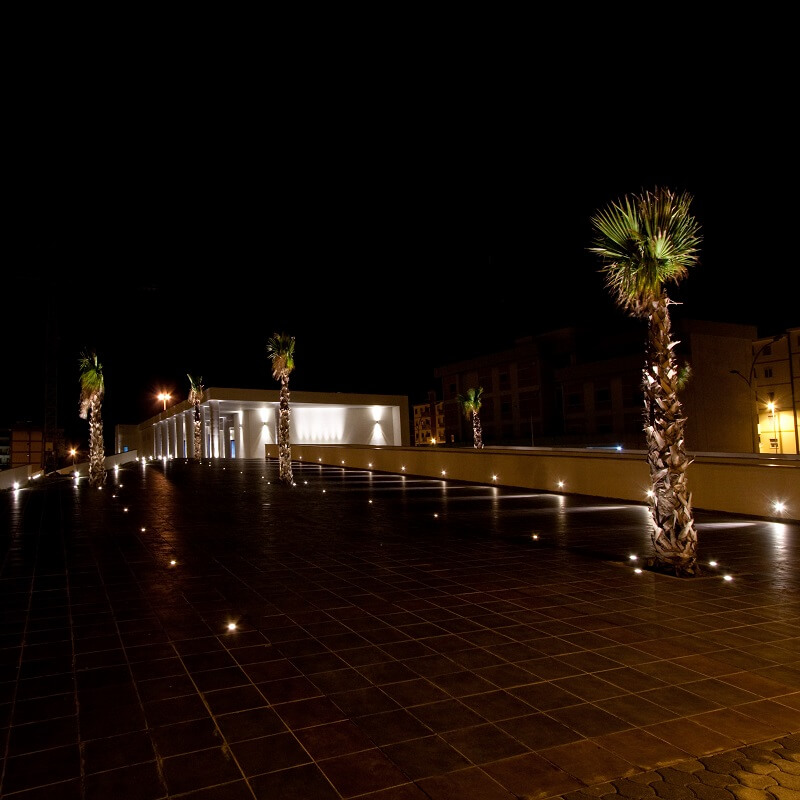 Beret R I-Led Linea Light Faretto calpestabile da esterno ambiente