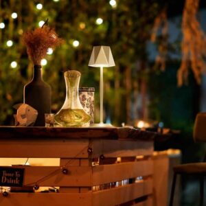 Katy Fabas Lampada da Tavolo Led Mobile in IP54