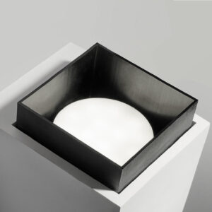Syme Sforzin Applique Quadrata Nera