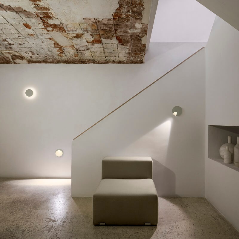 Vibia_Dots-lampade-da-parete-ambientate